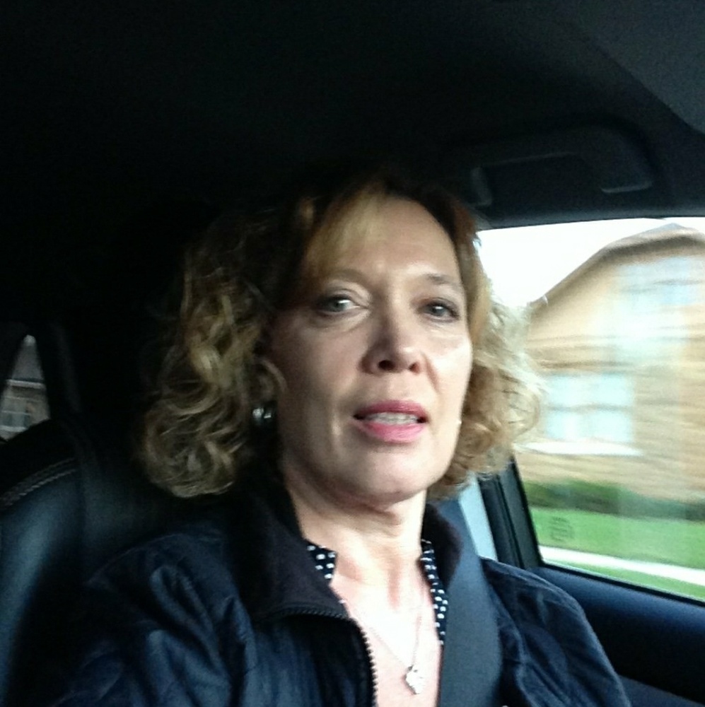 Meet your Posher, Julie